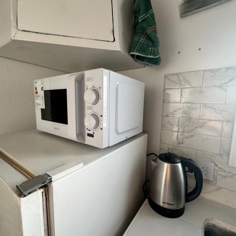 Monoambiente una cuadra del mar Villa Golf Miramar - Apartamento de 1 dormitorio - 6