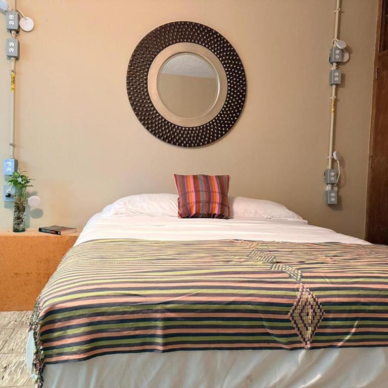 Casa Artemisa hostal - Double or Twin Room with Shared Bathroom - 15