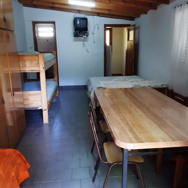 OneHouse - Three-Bedroom House - 4