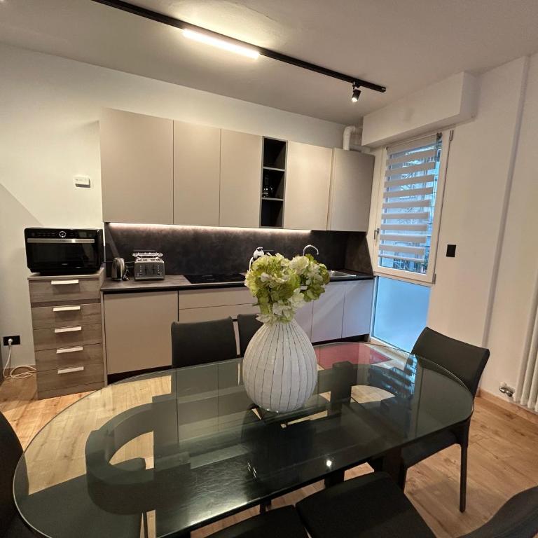 Colombo Central Apartment - Appartamento con 2 Camere da Letto - 21