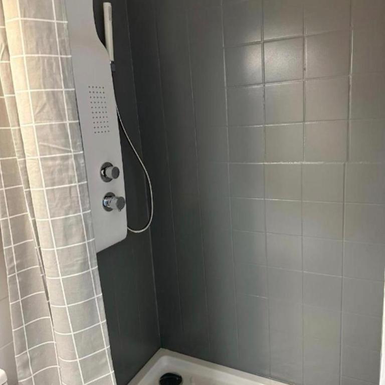 Appartement agréable et confortable pour 4 personnes - Appartement - 16