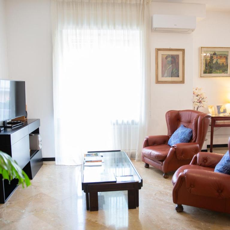 Casa di Linda - Appartamento - 5° Piano - 55