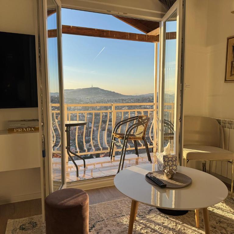 Apartman Sarajevo View - Apartman sa 2 Spavaće Sobe i Pogledom na Grad - 1