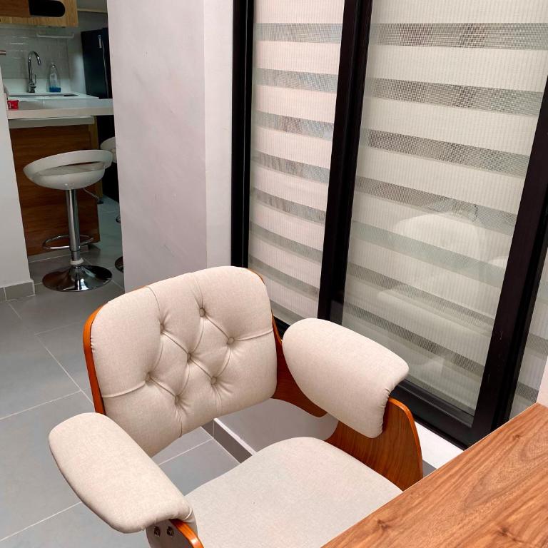 Loft - Laureles, interno con patio - One-Bedroom Apartment - 5