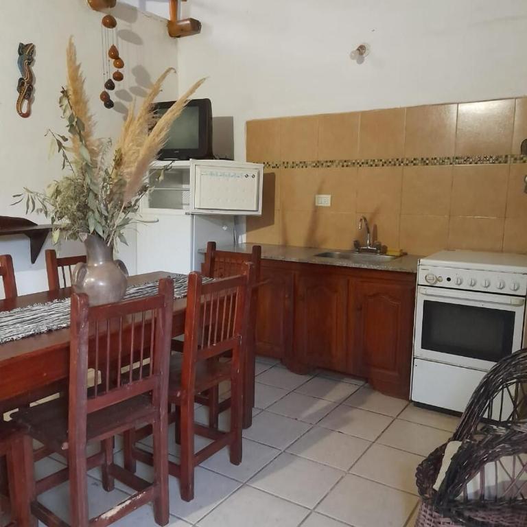 Paraiso Cabañas - Two-Bedroom House - 9