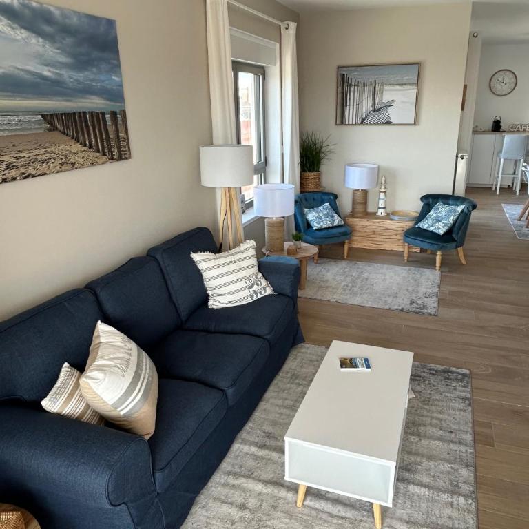 Les Terrasses du Phare, vue mer et accès direct plage, garage, accès PMR - Apartment mit Meerblick - 5