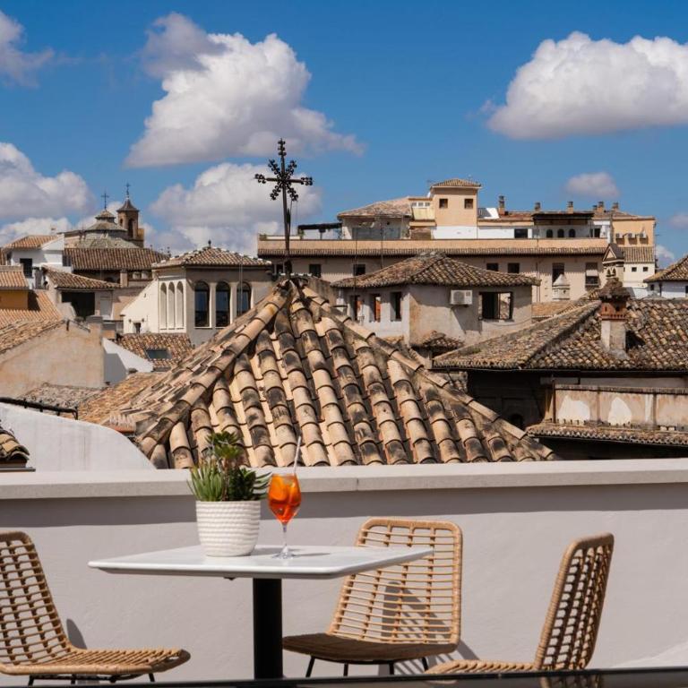 Las Amiras Homes Collection Adults Recommend - Deluxe Double Room with Balcony - 18