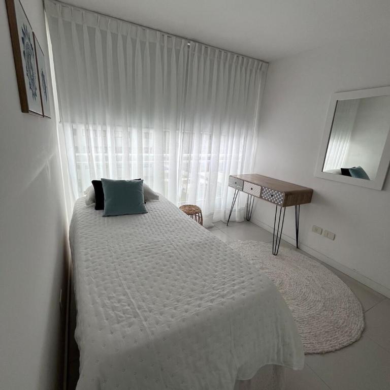 Luxury apartment for 4 people in Playa Mansa - Apartamento de 2 dormitorios - 13