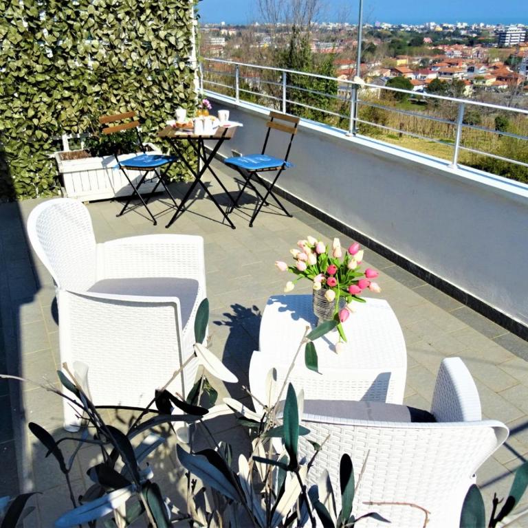 B&B Cá Bianca Ventisette Riccione - Camera Matrimoniale Deluxe con Balcone e Vista Mare - 18