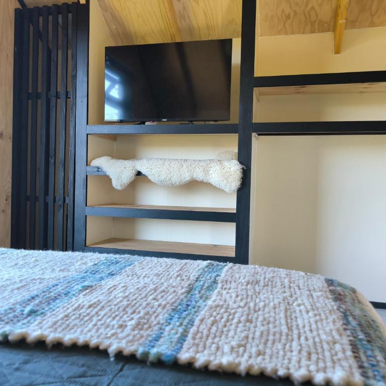 Casa Esquila de Chiloé - Three-Bedroom House - 16