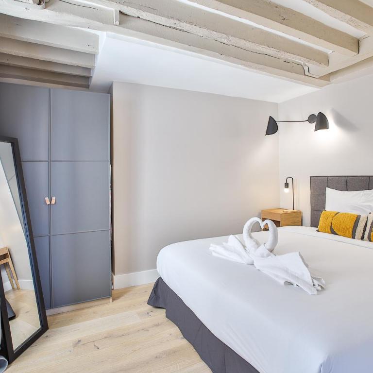 Heart of Marais a Large 1-Bedroom Apartment - Apartment mit 1 Schlafzimmer - 3