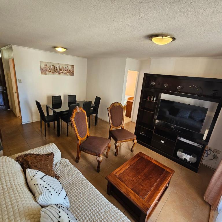 Arriendo Departamento Diario en Copiapo - Three-Bedroom Apartment - 3