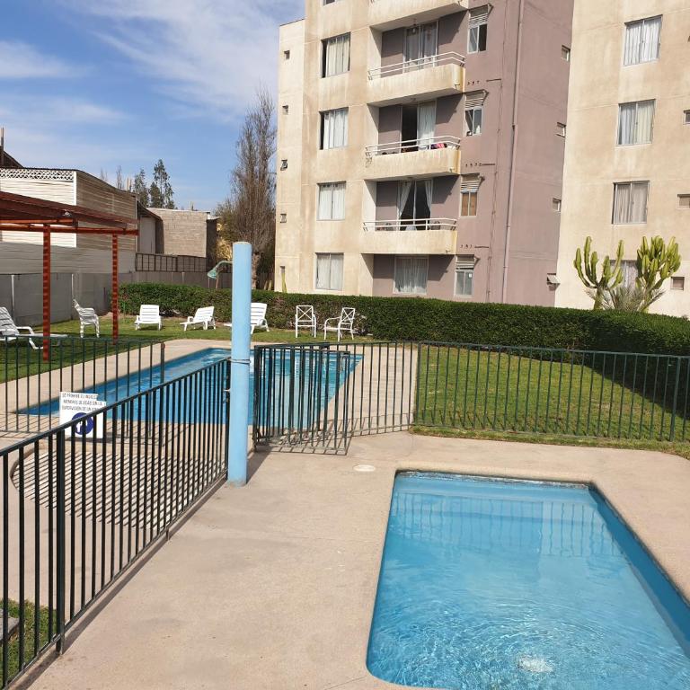 Arriendo Departamento Diario en Copiapo - Three-Bedroom Apartment - 10