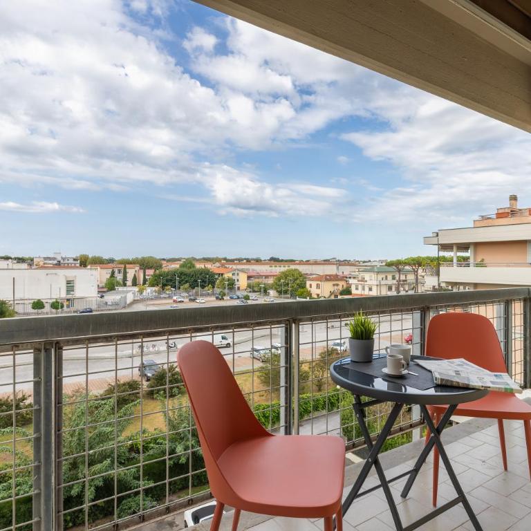 Viareggio-Elegant Flat Free-Parking Sea 900 mt - Appartamento con 3 Camere da Letto - 48