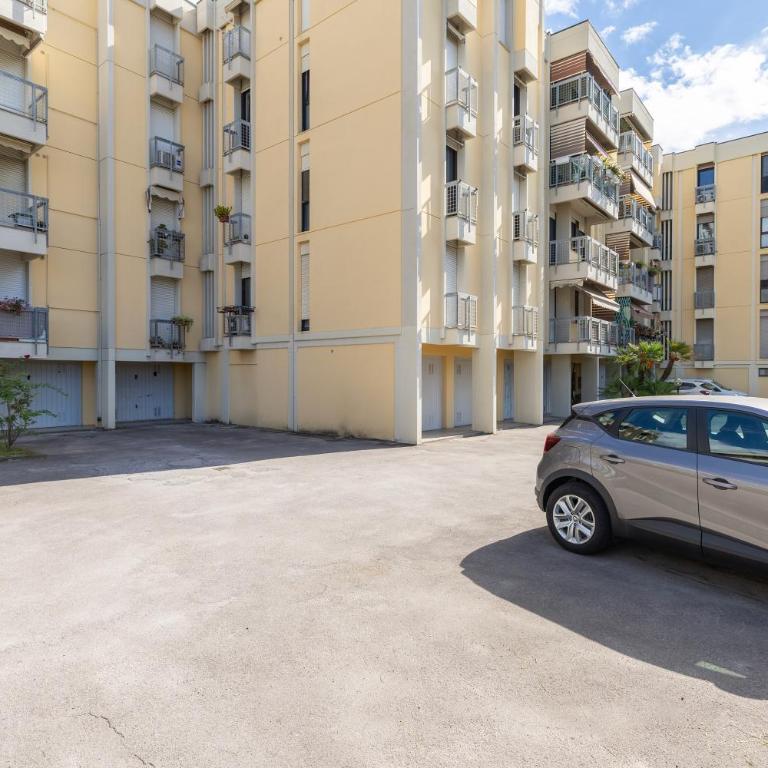 Viareggio-Elegant Flat Free-Parking Sea 900 mt - Appartamento con 3 Camere da Letto - 49