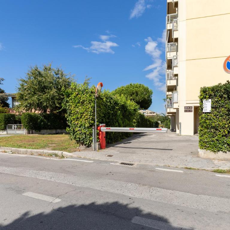 Viareggio-Elegant Flat Free-Parking Sea 900 mt - Appartamento con 3 Camere da Letto - 53