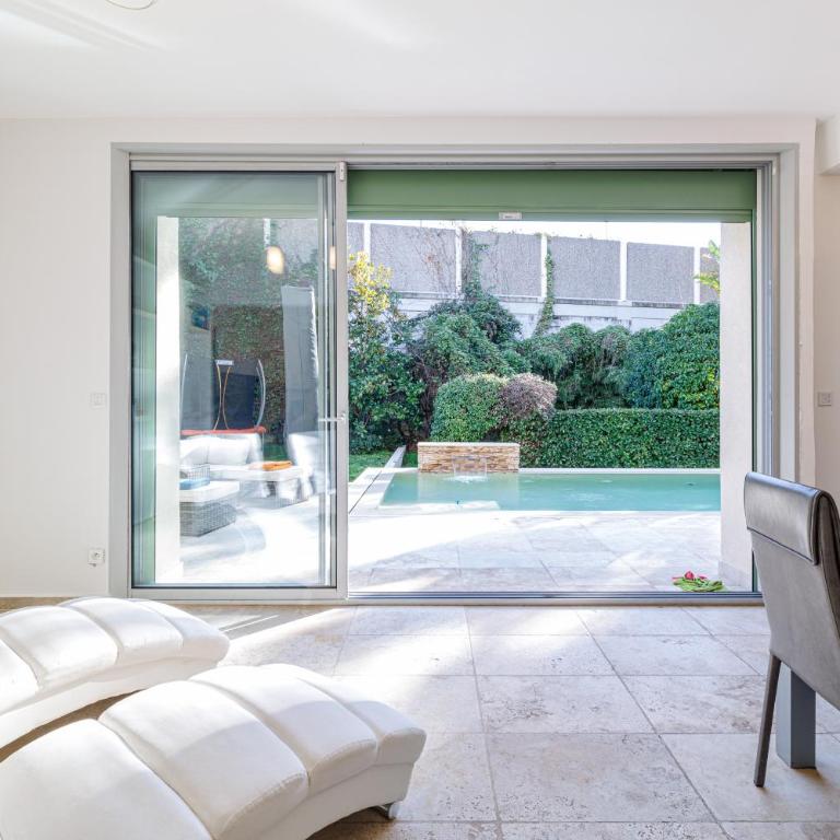 VILLA MARIE -Pool - Garden-Close To Beach -Parking - Villa avec Piscine Privée - 3