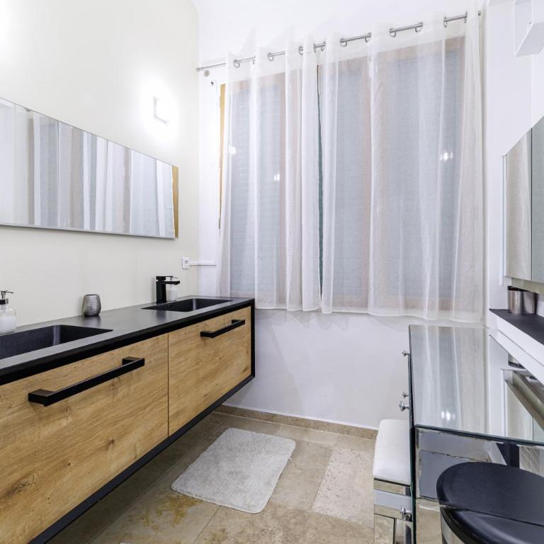 VILLA MARIE -Pool - Garden-Close To Beach -Parking - Villa avec Piscine Privée - 55