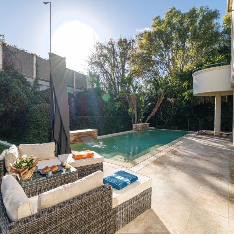 VILLA MARIE -Pool - Garden-Close To Beach -Parking - Villa avec Piscine Privée - 70