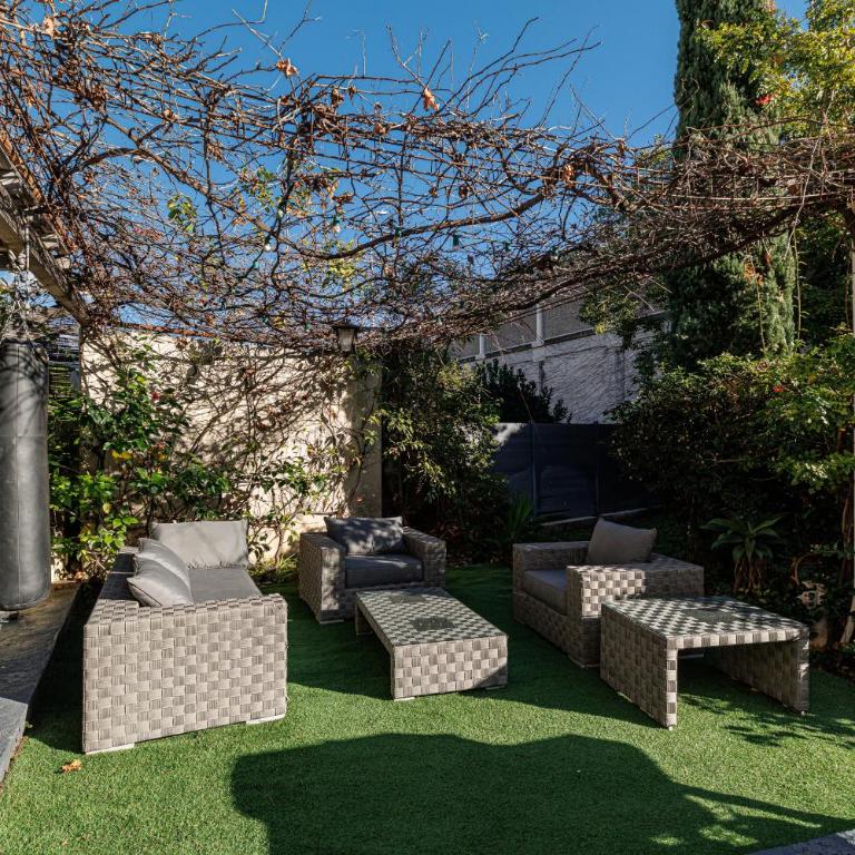 VILLA MARIE -Pool - Garden-Close To Beach -Parking - Villa avec Piscine Privée - 82