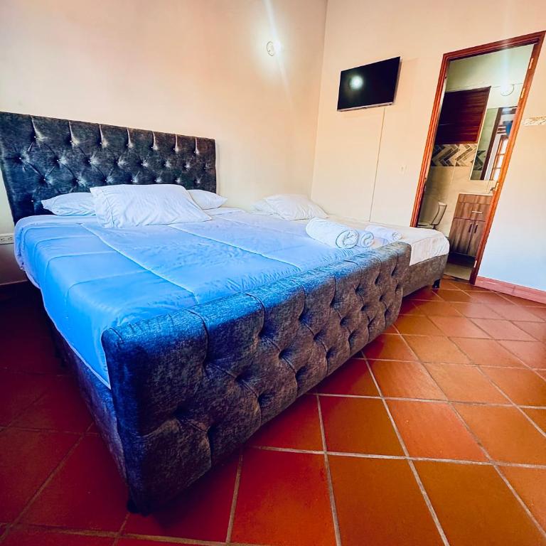 Hostal Villa de Leyva - Standard Triple Room - 3