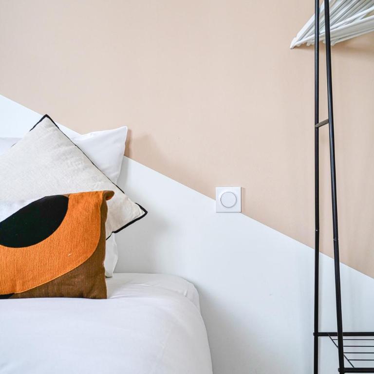 Quiet air-conditioned studio - close to Batignolles - Studio - 13