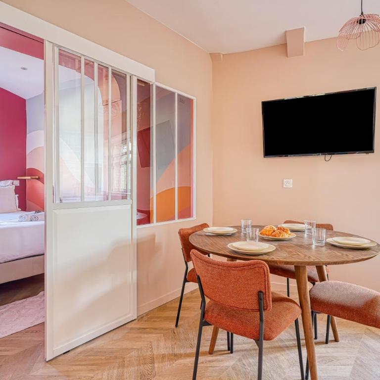 Bright apartment 2 bedrooms & air conditioning Paris 17 - Appartement 2 Chambres - 12