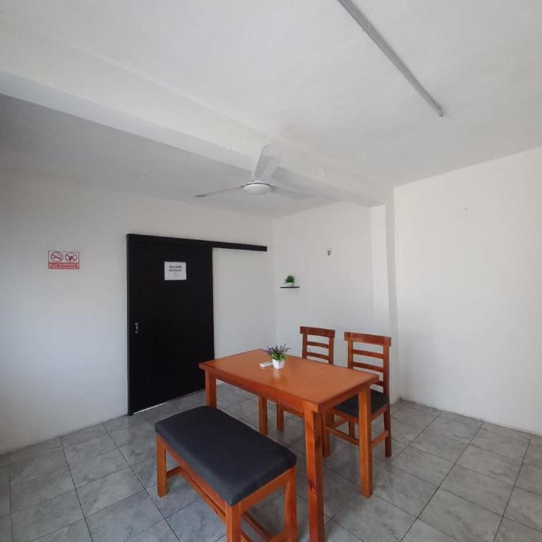 white house - Casa con 1 dormitorio - 3