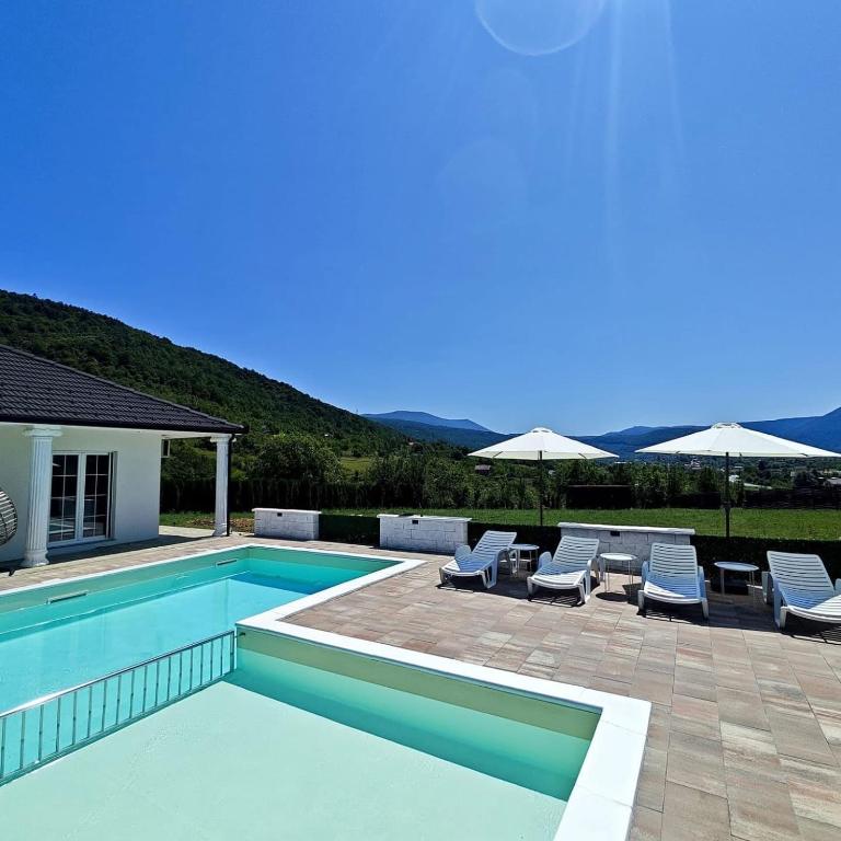 Villa Leah - Two-Bedroom Villa - 9