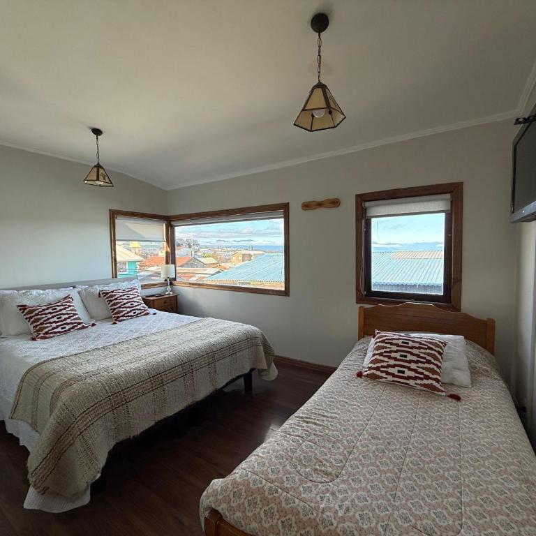 Hostal y Cabañas Mirando al Mar - Habitación Familiar con vistas al mar - 7