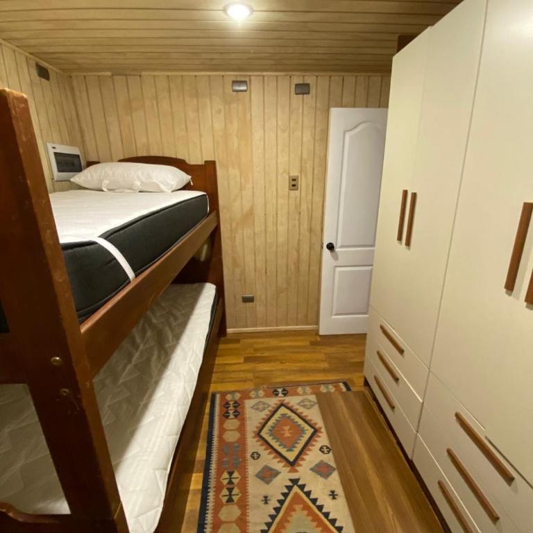 Aventura mágica! Cabañas del bosque con ribera - One-Bedroom House - 26
