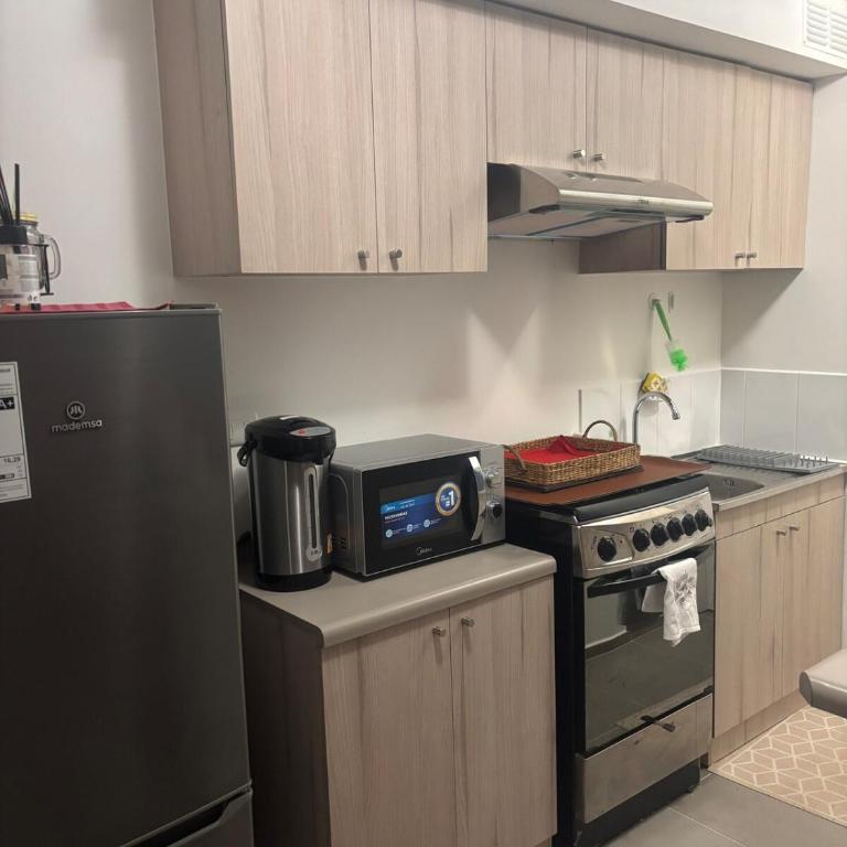 Depto 2D1B Terraza Piscina Estacionamiento - Apartamento de 2 dormitorios - 19