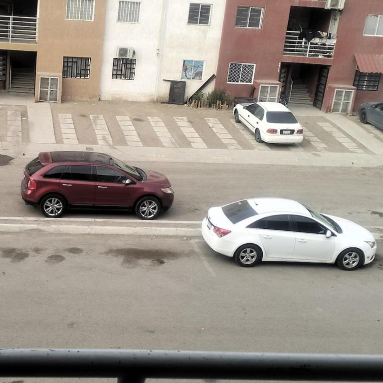 Third-floor apartment furnished, comfortable Quiet - Two-Bedroom Apartment - 20