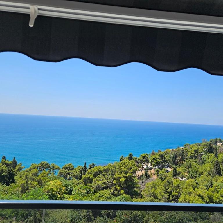 50 Shades of Blue - Two-Bedroom Apartment - 21