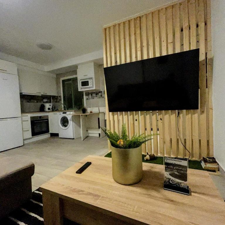 Blessed holidays in a new and equipped apartment, Wi-Fi - Two-Bedroom Apartment - 36