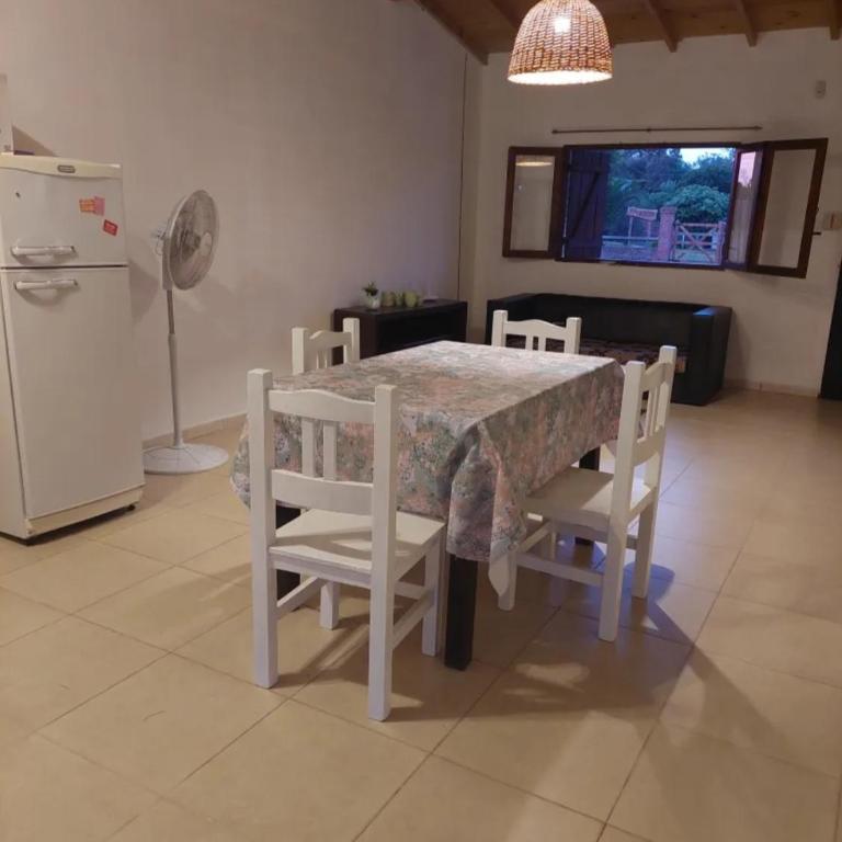 Casa con gran parque y parrila, Miramar - Two-Bedroom House - 5