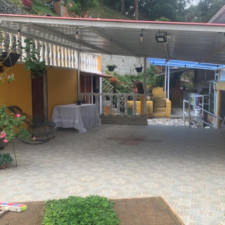 Casa Lucy - Three-Bedroom Apartment - High Floor - 4