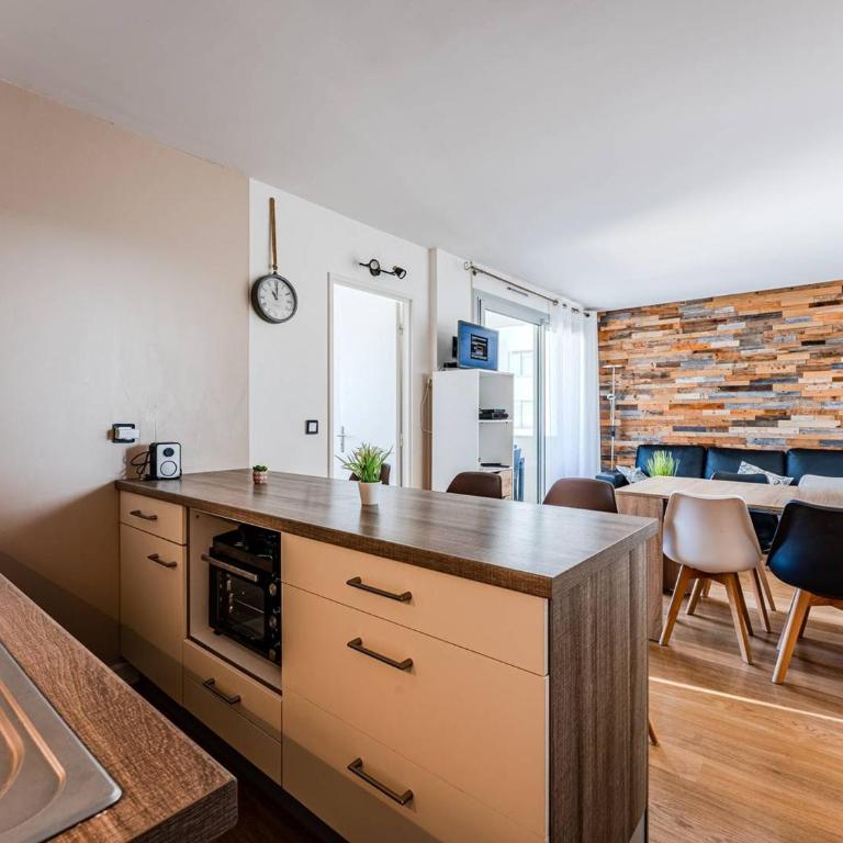 Arcachon Aiguillon: T3 avec Balcons et Parking - FR-1-433-147 - Apartment - 11