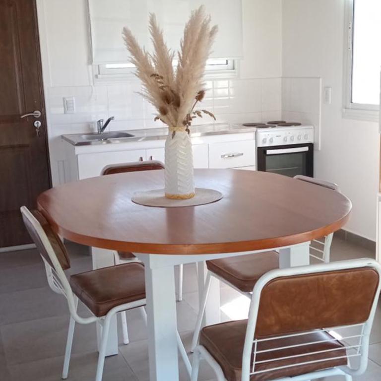No se encuentra - One-Bedroom House - 4
