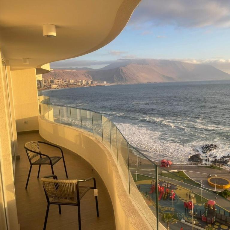 Oceanfront apartment on the Iquique peninsula - Two-Bedroom Superior Apartment - 1