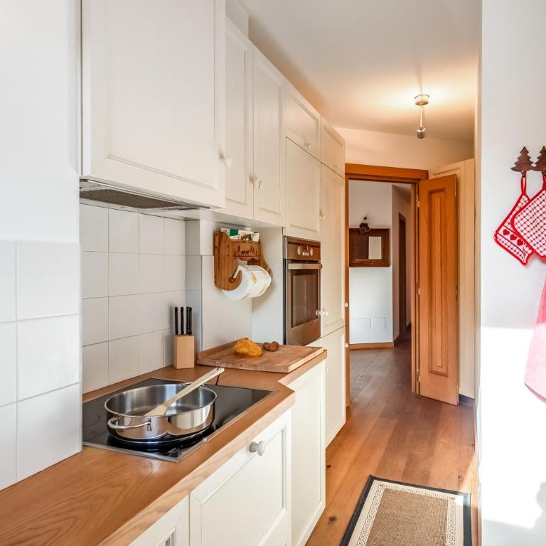Charming Apartment Close to Cableway - Happy Rentals - Appartamento con Balcone - 16
