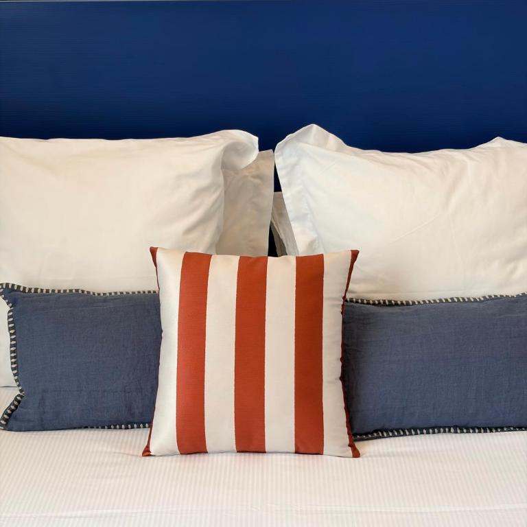 Hôtel De Londres - Chambre Double Privilège - Côté Jardin et Côté Mer - 6