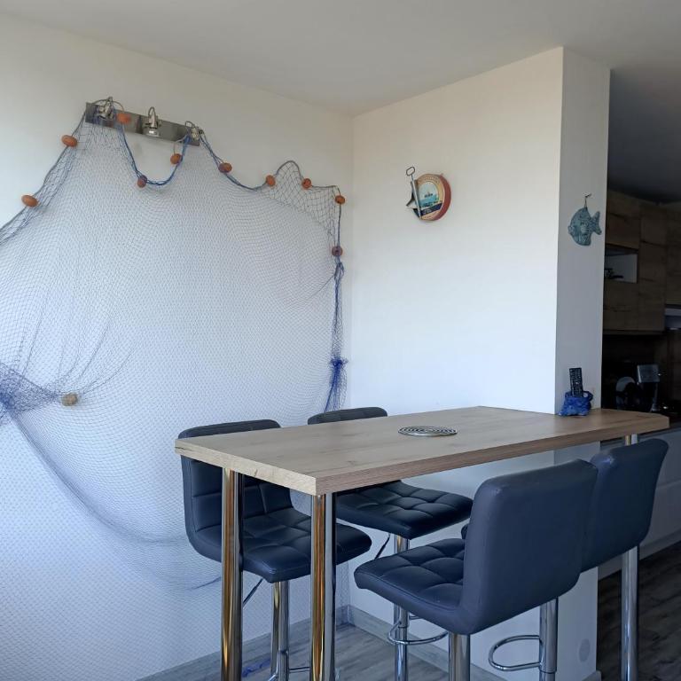 Vue panoramique dernier étage sans vis à vis - Apartment mit 1 Schlafzimmer - 12