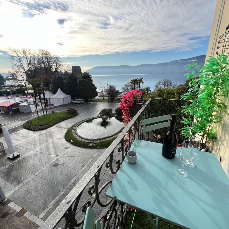 Charles - Appartamento con Vista Lago - 2