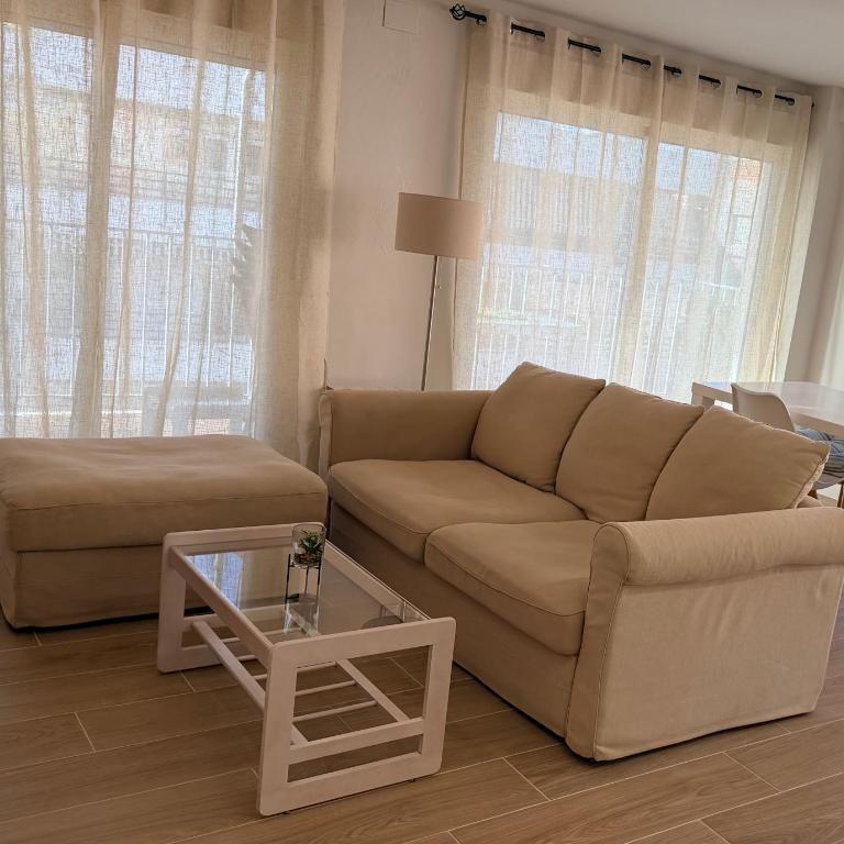 Apartamento con terraza y parking en primera línea - Apartamento de 3 dormitorios - 14