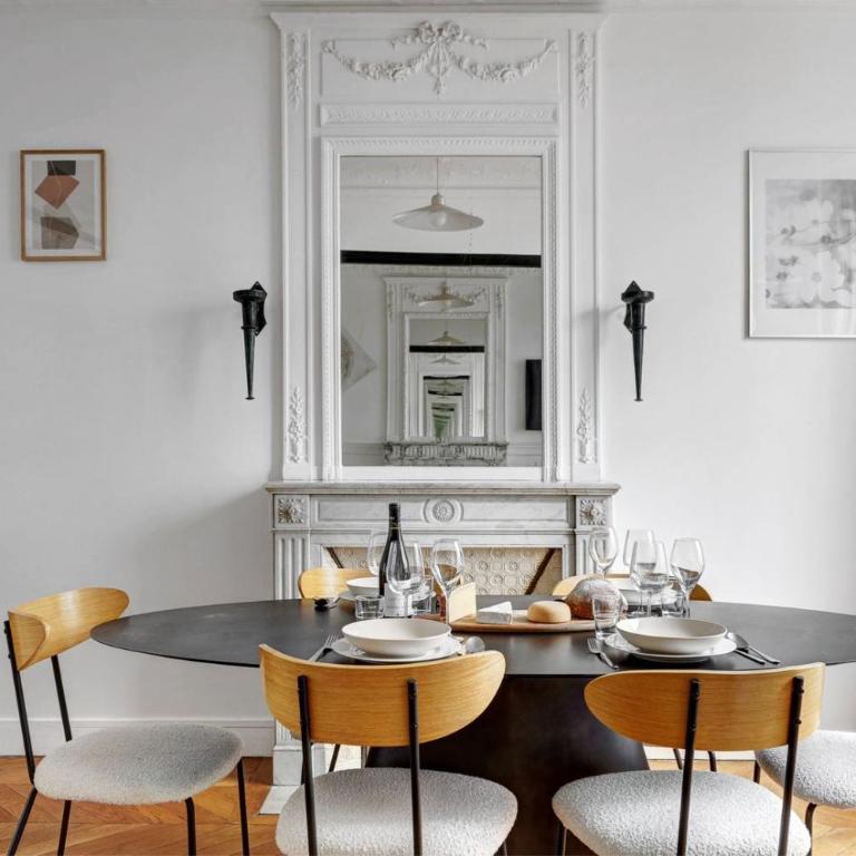 TBS 318 - Superb apartment with Eiffel Tower view - Appartement 2 Chambres - 5