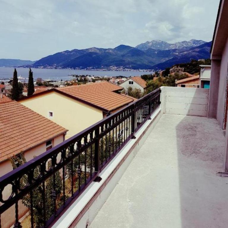 Apartman Milovic - Apartment with Sea View - 3