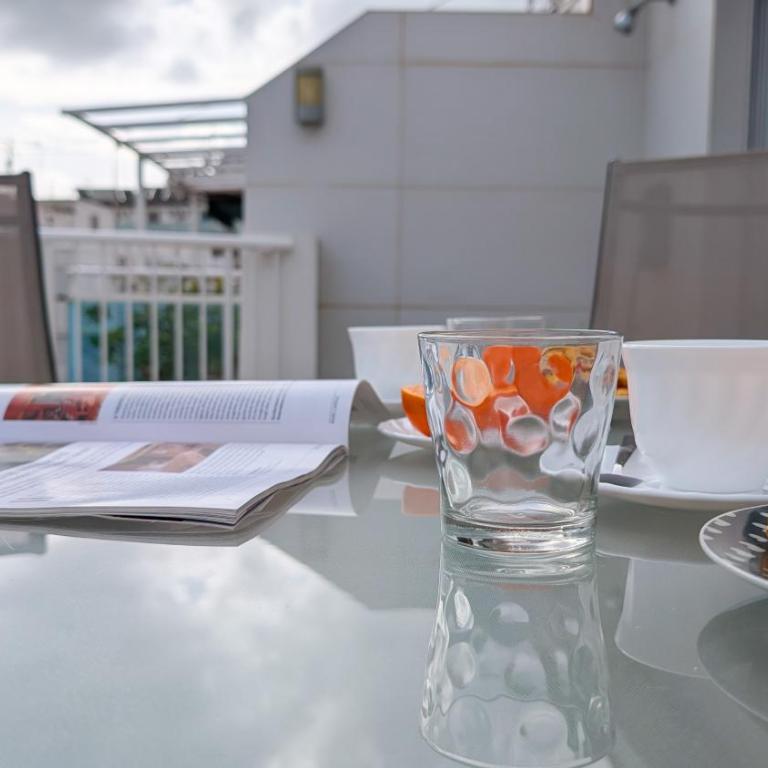 ROQUET rooftop heart of Benidorm - Two-Bedroom Apartment with Terrace - 3