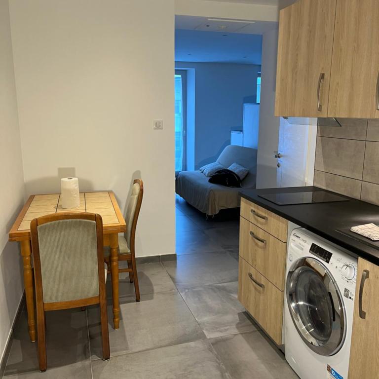 Le calme au coeur de la vieille ville - Appartement 1 Chambre - 3
