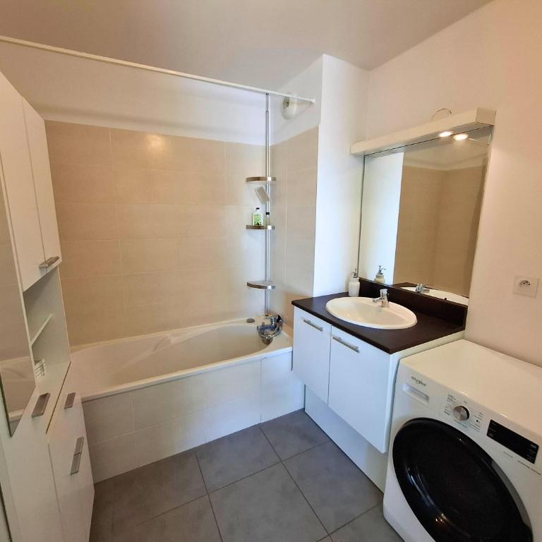 T2 confort proche centre & plages, parking, clim - Apartment mit 1 Schlafzimmer - 17